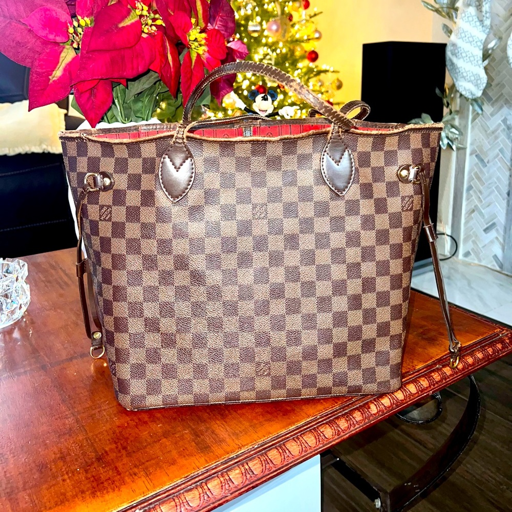 Louis Vuitton Purse